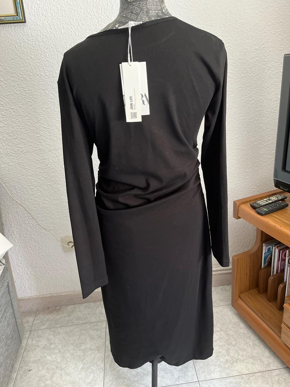 MIDI DRESS WITH GATHERED DETAIL - Image 3