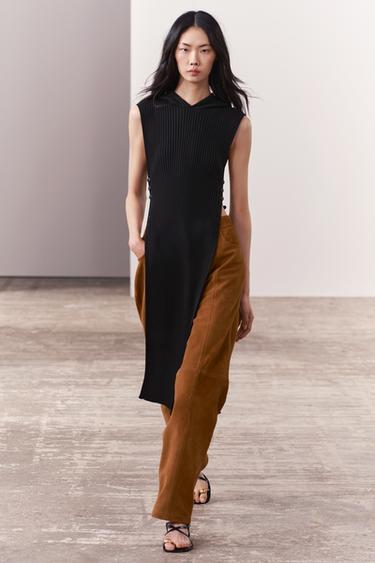ТУНИКА ИЗ ТРИКОТАЖА В РУБЧИК С КАПЮШОНОМ — ЧЕРНЫЙ от Zara — изображение 0