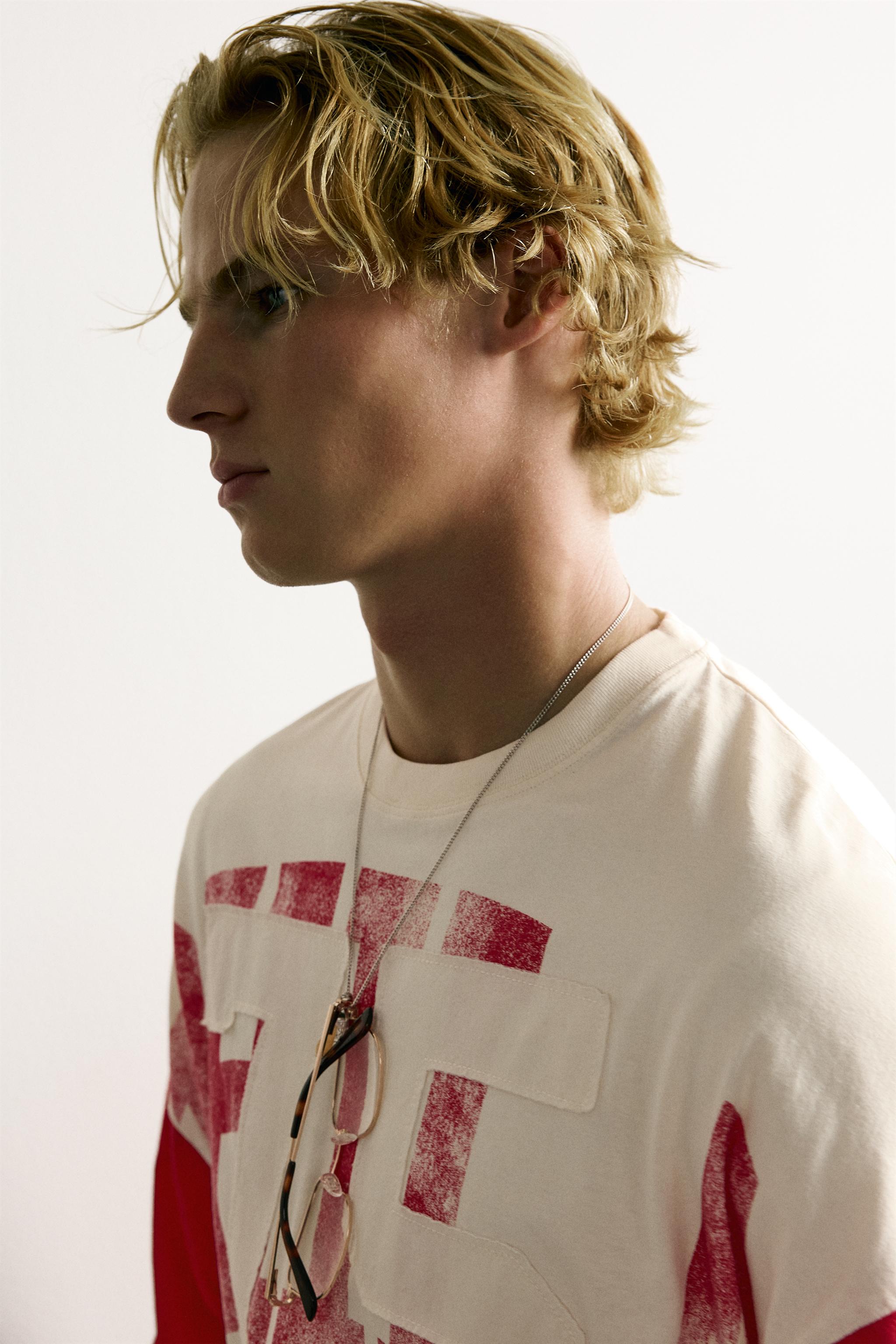 VINTAGE WASHED EFFECT PATCH BOXY FIT T-SHIRT