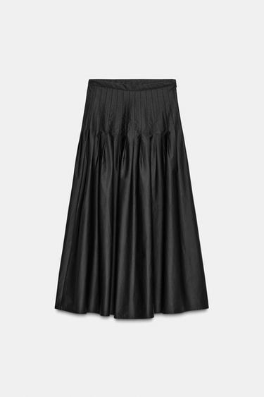 PLEATED MIDI SKIRT - Black by Zara