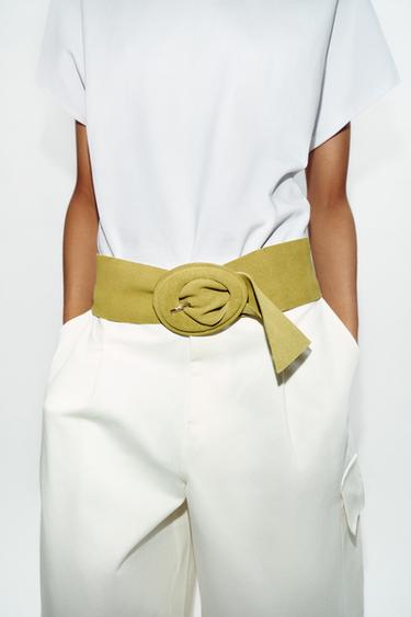 CEINTURE EN DAIM 100% BOUCLE RECOUVERTE - Citron vert de Zara - Image 1
