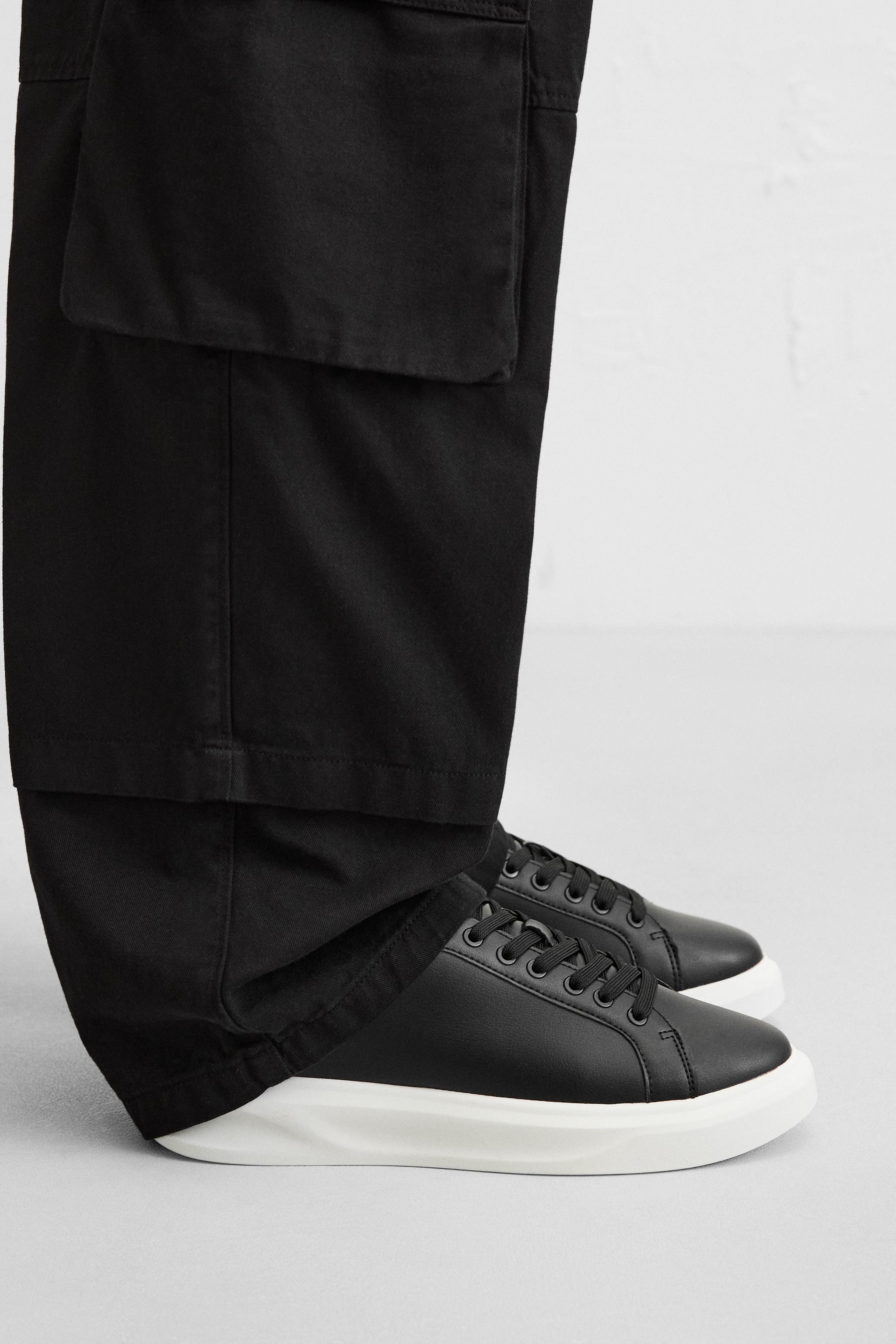CHUNKY SNEAKERS