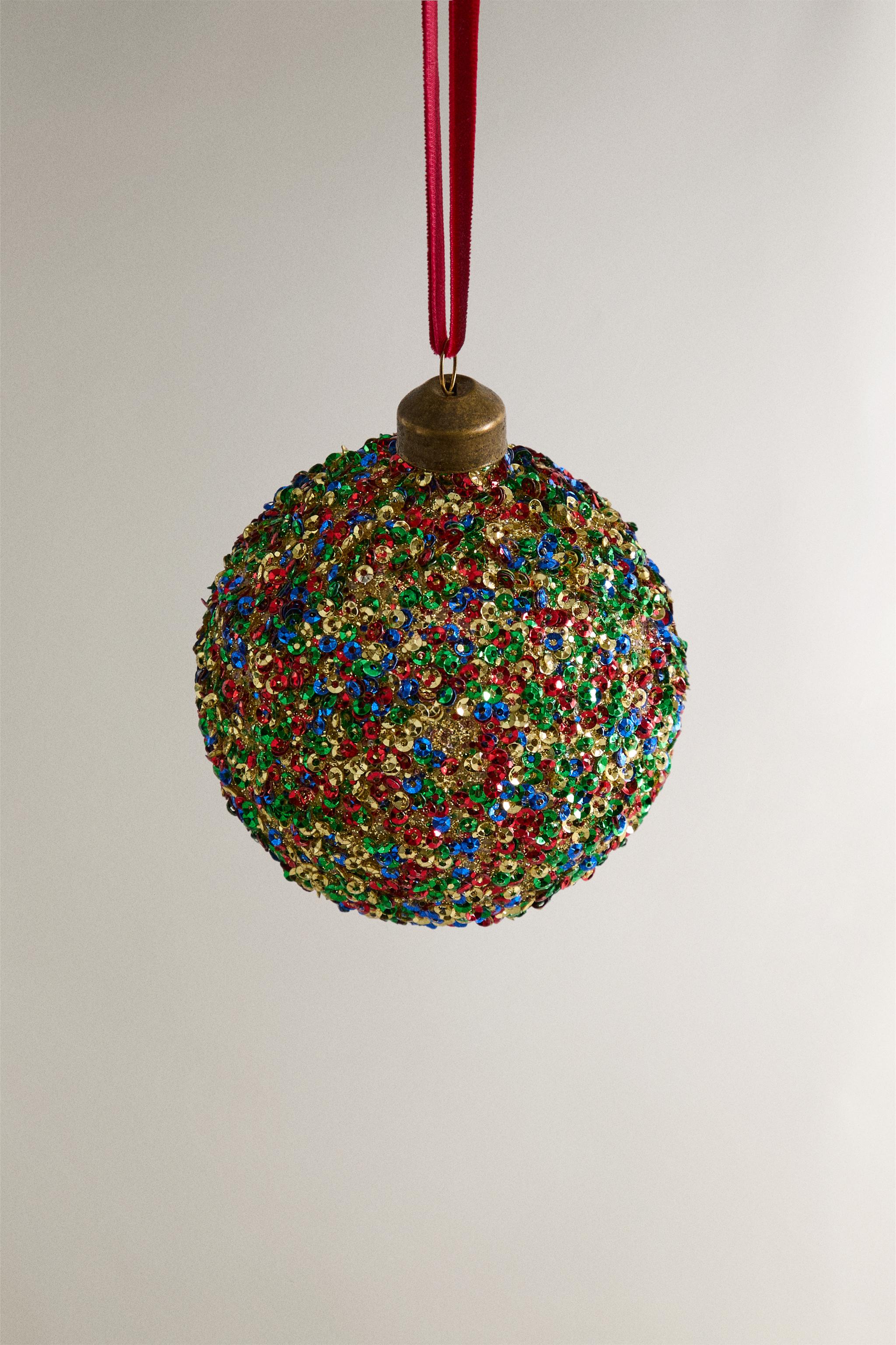 MULTICOLORED BALL CHRISTMAS TREE ORNAMENT