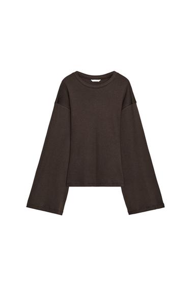 טי שירט צמודה מכותנה SUPIMA® - חום של Zara