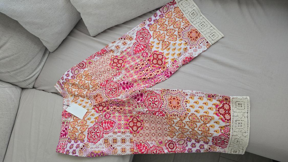 PRINTED TROUSERS WITH GUIPURE TRIM - Image 2