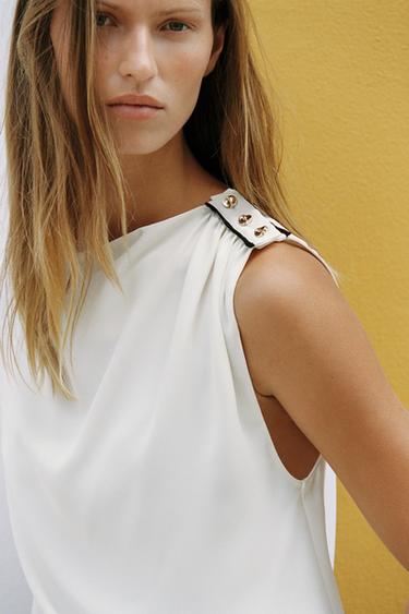 BLOUSE BOUTONS ÉPAULE - Écru de Zara - Image 2