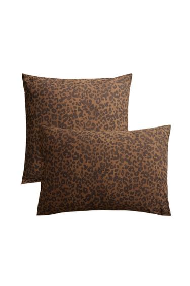 LEOPARD PRINT PERCALE PILLOWCASE (200 THREAD COUNT) - Dark brown by Zara