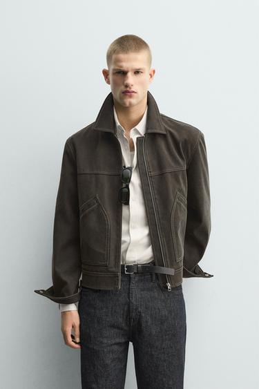 КУРТКА С ЭФФЕКТОМ ПОТЕРТОСТИ И КОНТРАСТНОЙ ОТСТРОЧКОЙ — КОРИЧНЕВЫЙ от Zara