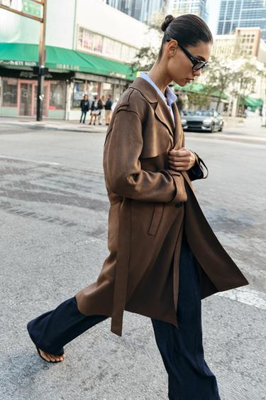 TRENCH LONG EFFET DAIM AVEC CEINTURE - Marron de Zara - Image 6