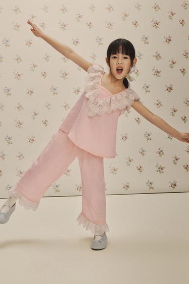 100% LINEN LACE TRIM BLOUSE - Pastel pink by Zara