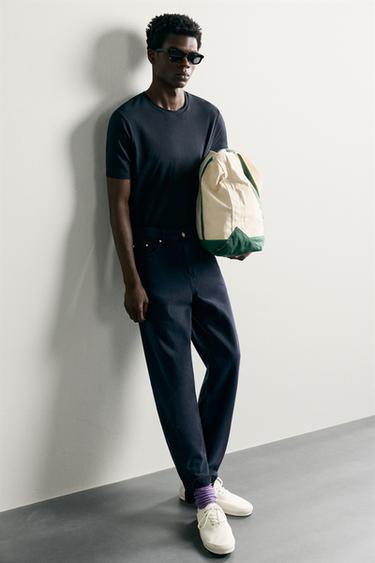 T-SHIRT BASIQUE SLIM /01 - Bleu marine de Zara