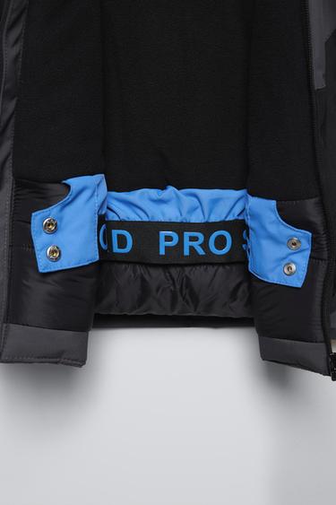 CAZADORA CAPUCHA WATER REPELLENT Y WINDPROOF SKI COLLECTION - Negro de Zara