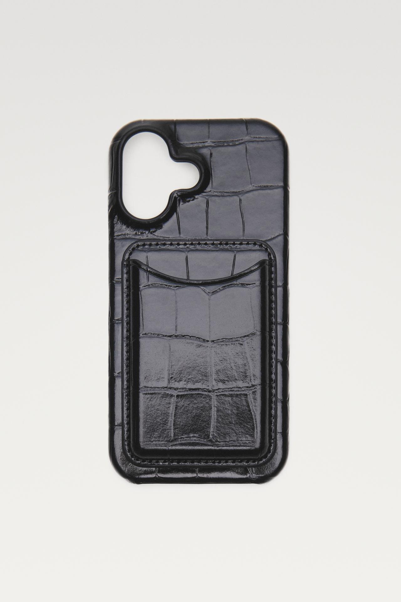 Textured Nappa leather iPhone 17 case — Black