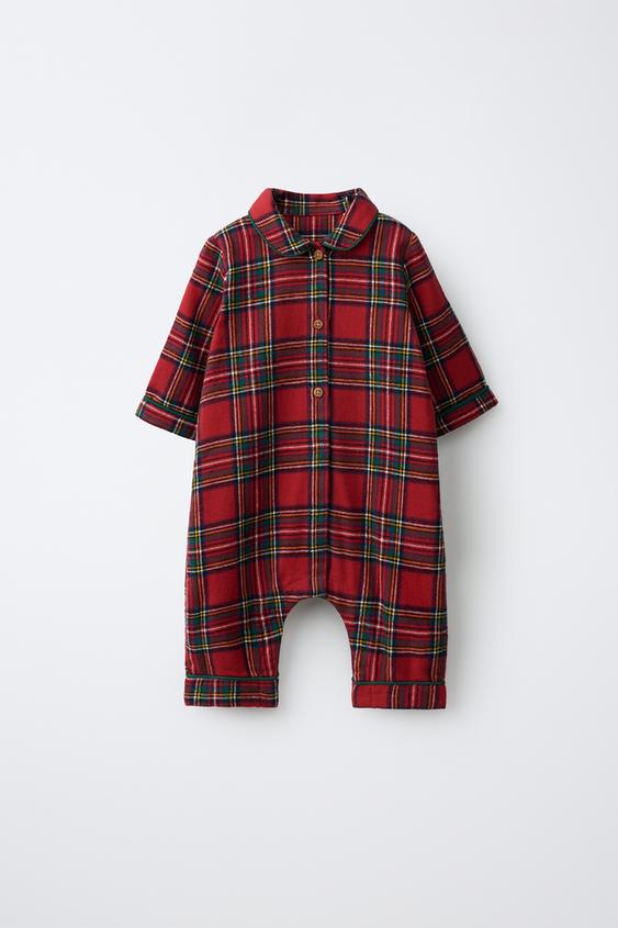 PIJAMA ENTERO CALENTITO CUADROS - Rojo de Zara - Imagen 0