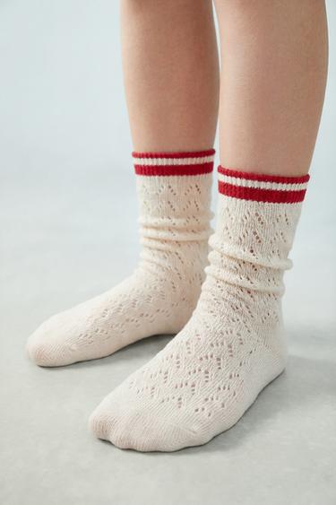 PACK OF TWO LONG CUTWORK STRIPED SOCKS - Ecru / Red by Zara