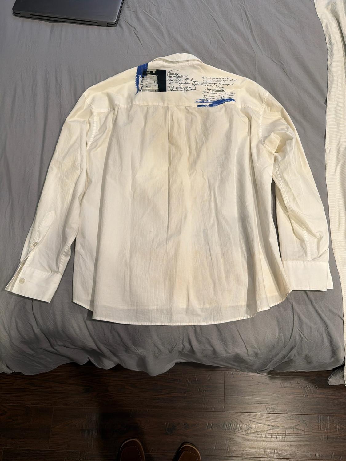 CAMISA ESTAMPADO TEXTOS - Image 2