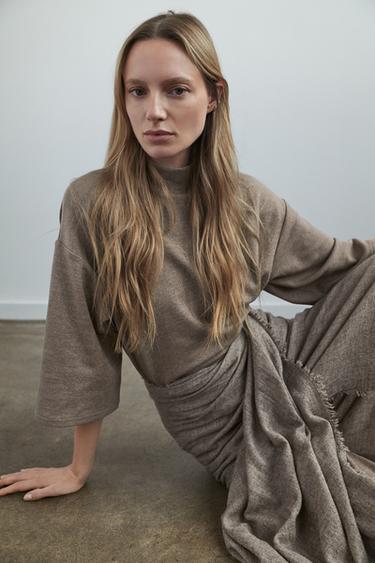 PIQUÉ HIGH NECK T-SHIRT - Light brown by Zara