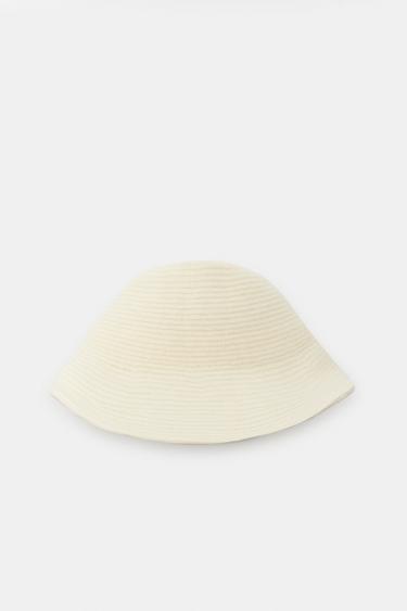 TEXTURED WOOL BLEND HAT - Ecru by Zara