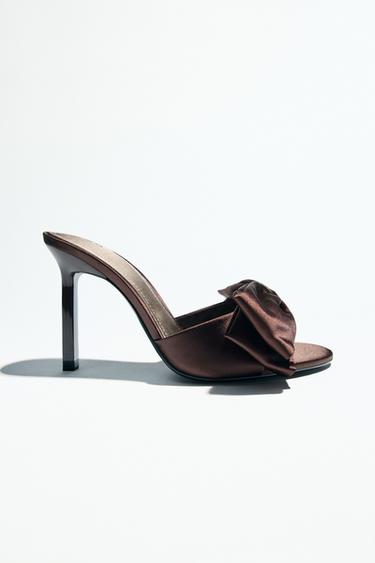 PANTOLETTE MIT MAXI-SCHLEIFE UND SATIN-EFFEKT - Braun von Zara