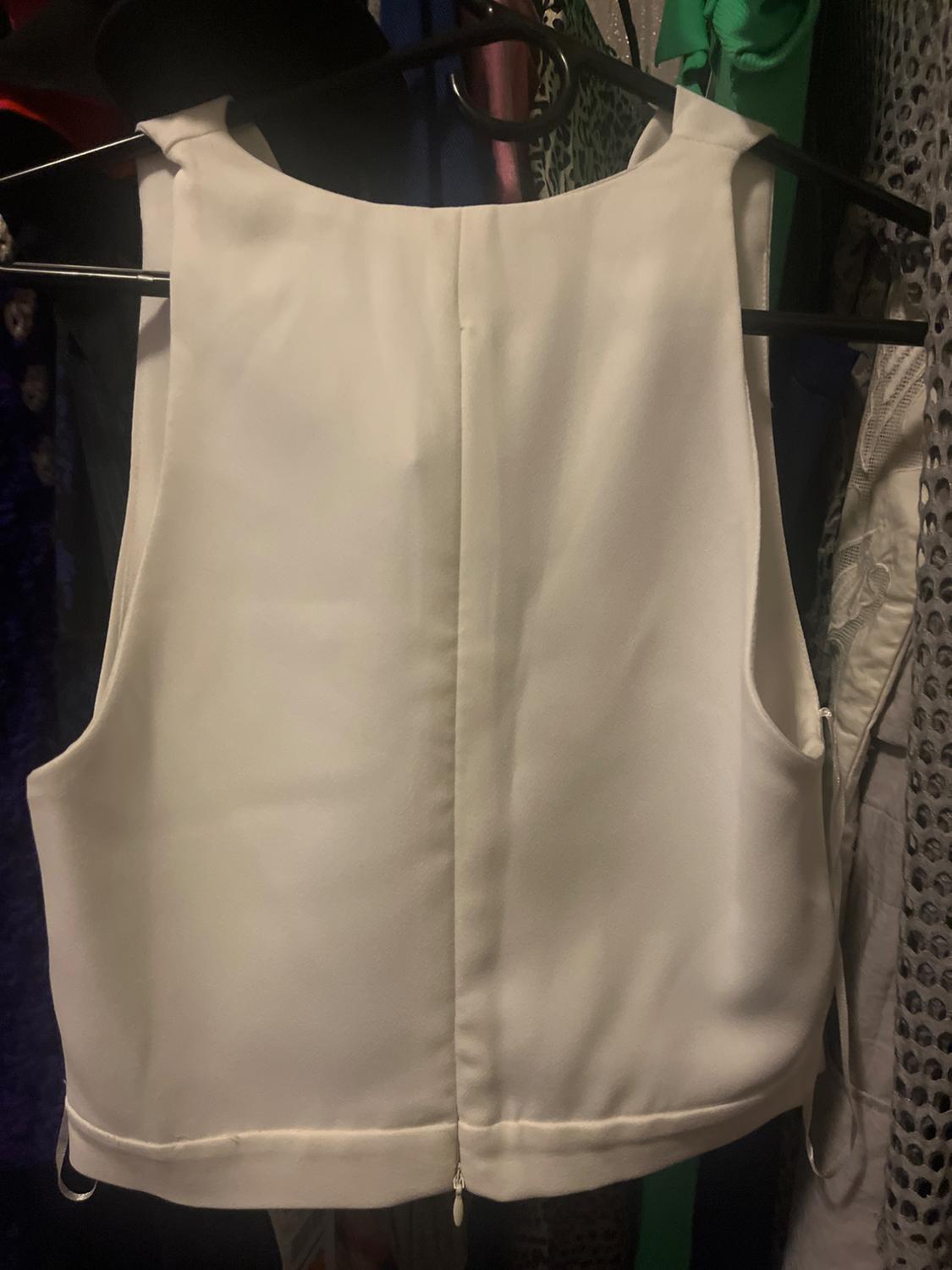FLOWY NECKLINE TOP - Image 2