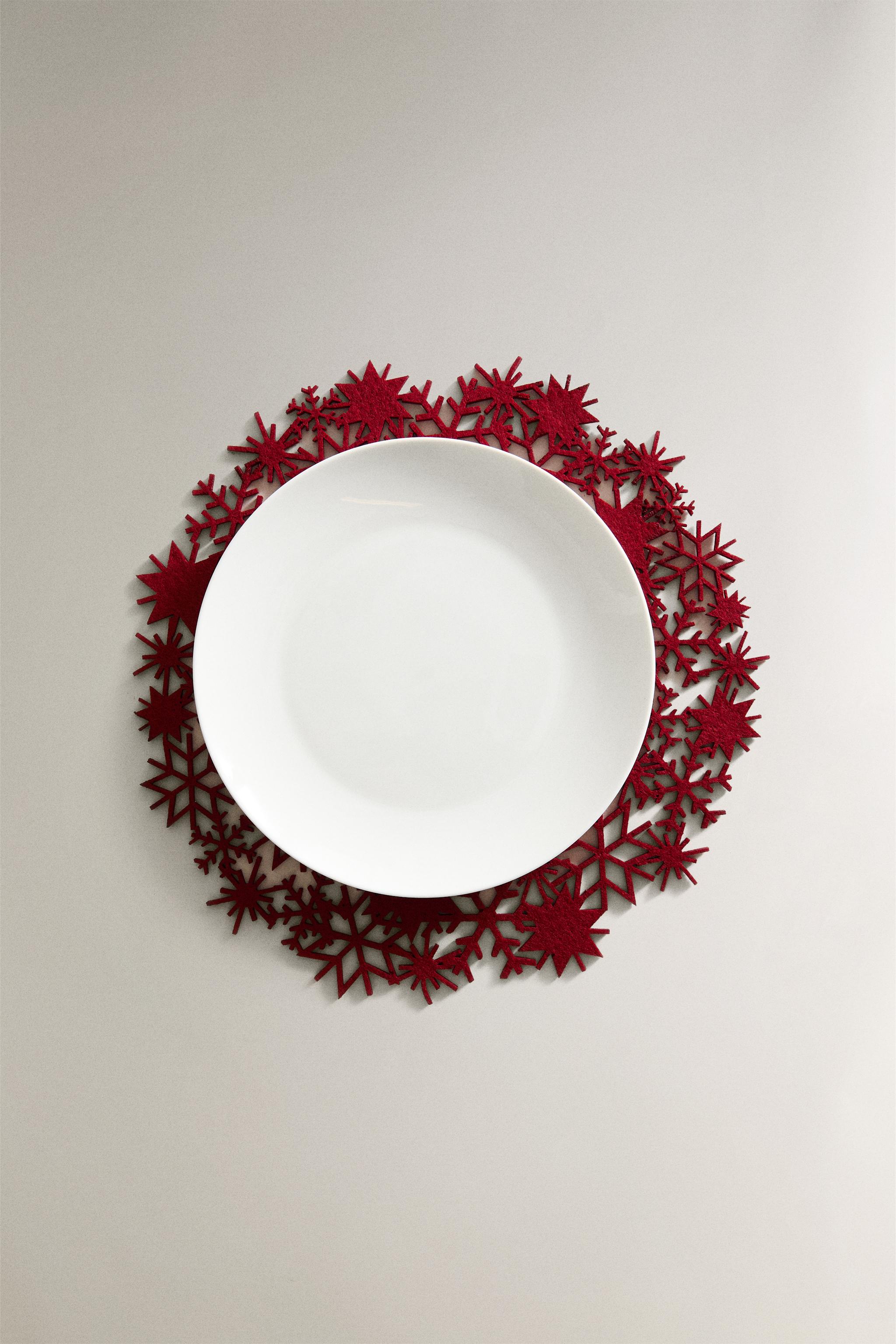 CHRISTMAS SNOWFLAKE FELT PLACEMAT