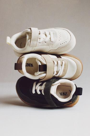 BAREFOOT-KOLLEKTION - VANILLEFARBEN-SCHWARZ von Zara