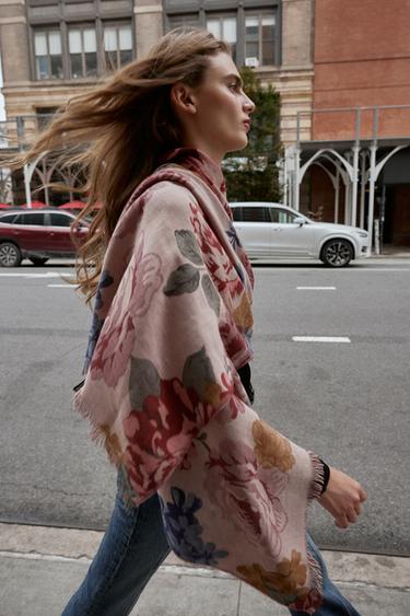 Zara FLORAL PRINT SCARF WITH WOOL - Pink