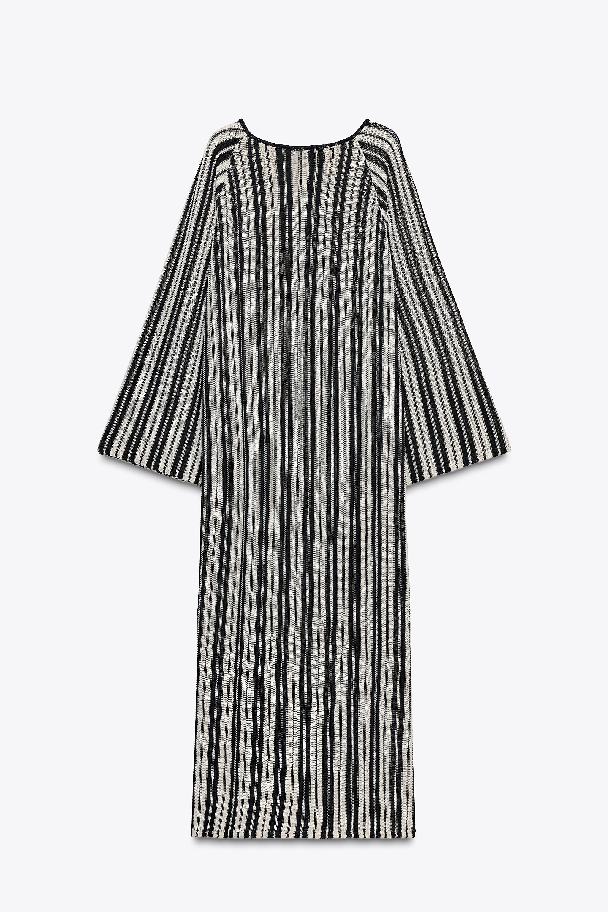 ROBE EN MAILLE RAYÉE AVEC LIN