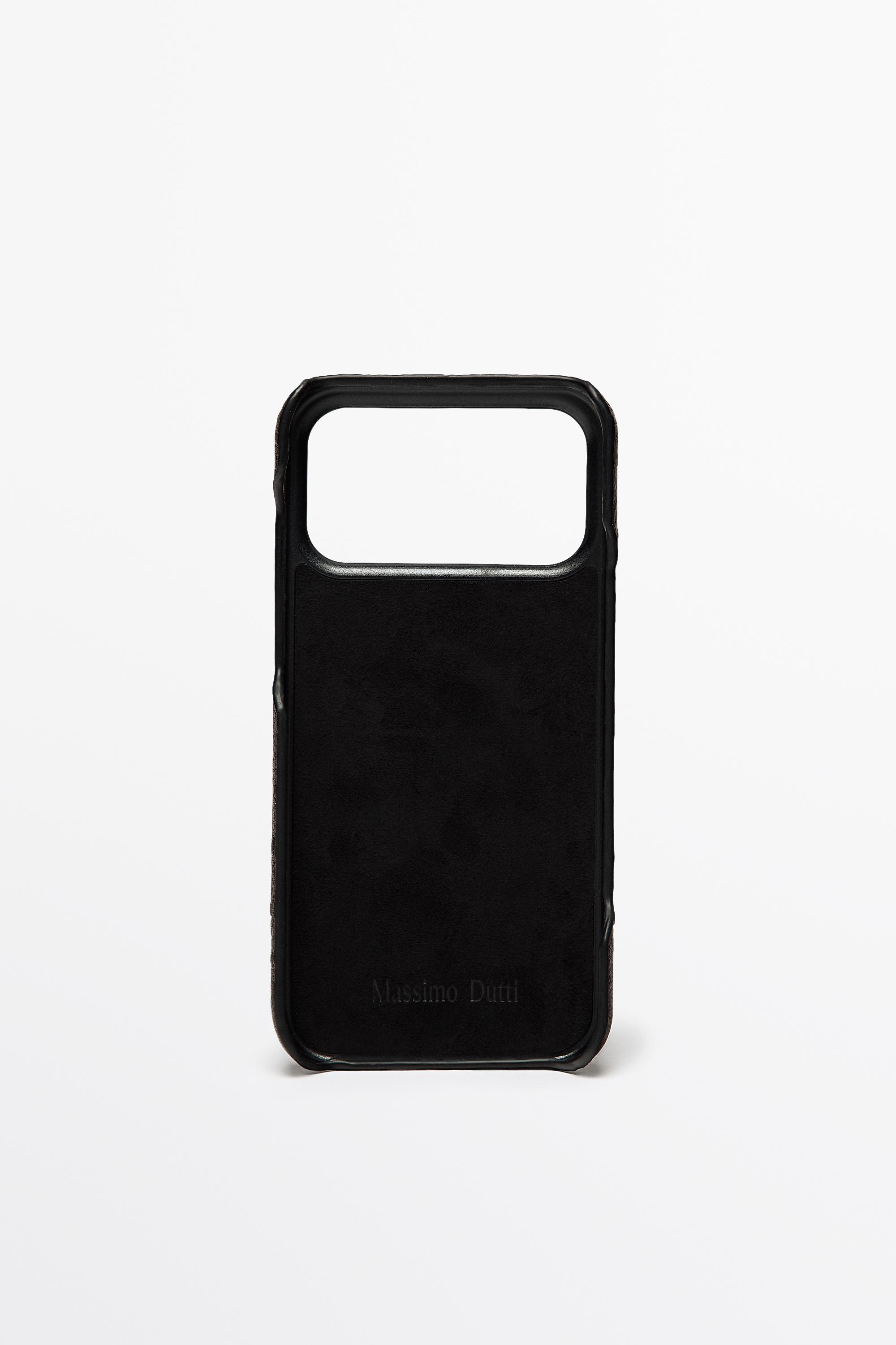 Textured Nappa leather iPhone 17 Pro Max case