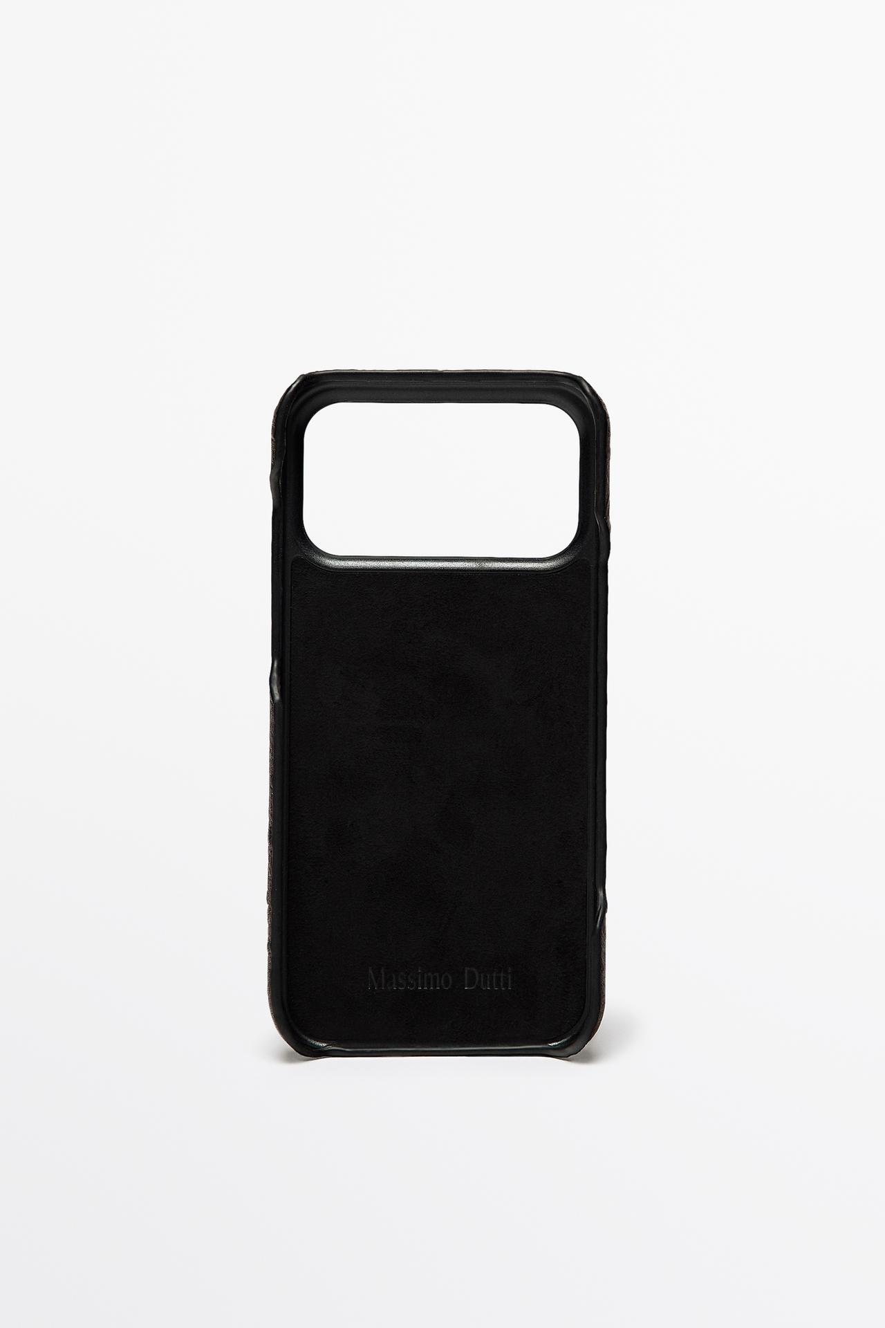Textured Nappa leather iPhone 17 Pro Max case — Chocolate