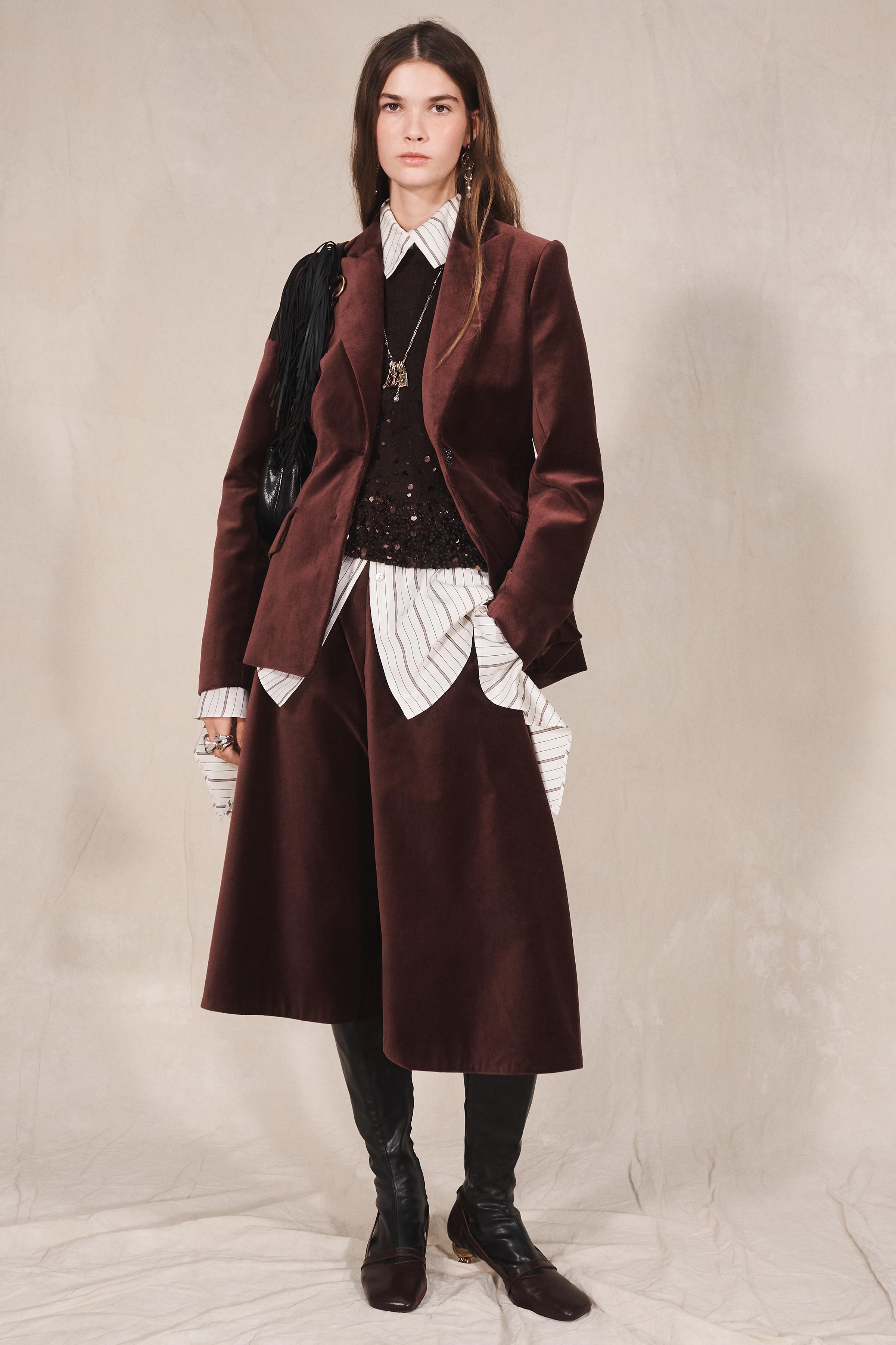 LIMITED EDITION WIDE-LEG VELVET BERMUDA SHORTS