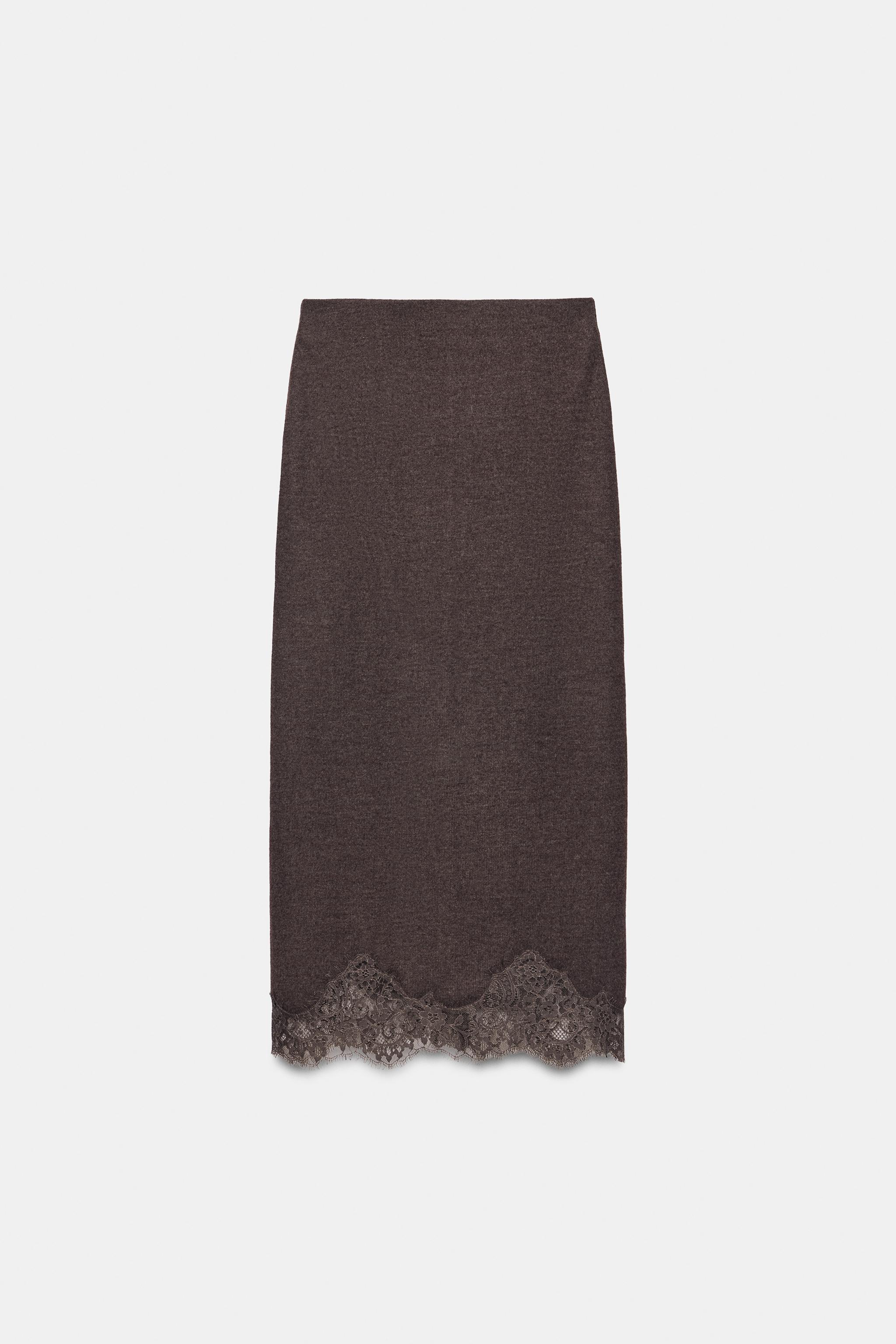 SOFT LACE SKIRT