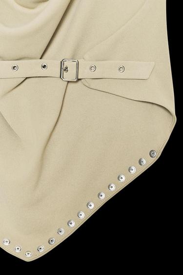 TOP HALTER TACHAS - Verde gris de Zara