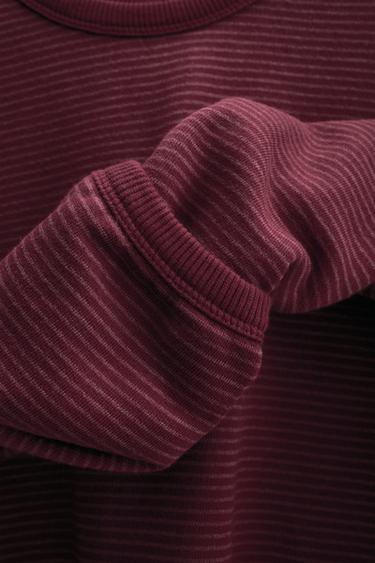 ZARA TIMELESS - SUDADERA RAYAS FINAS - Granate oscuro de Zara