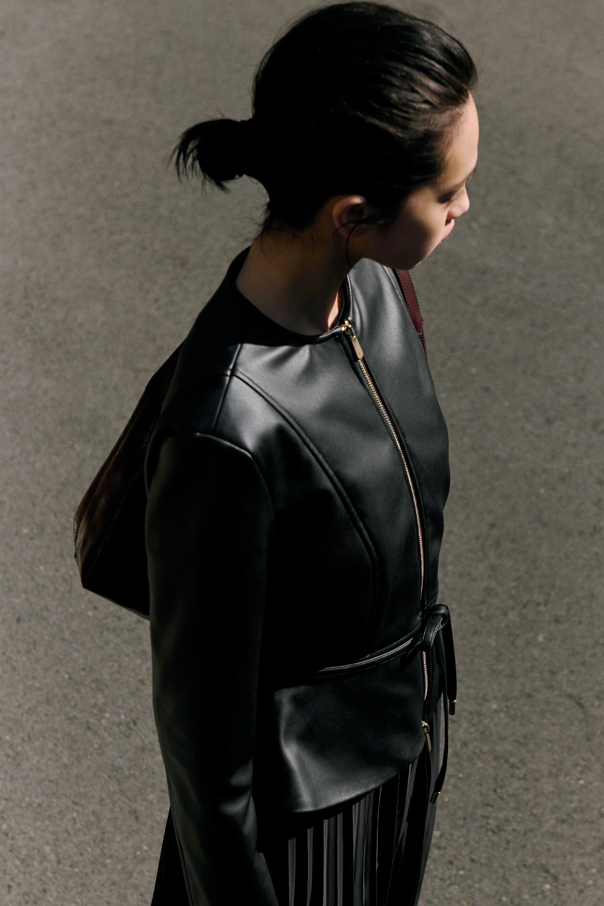 ジャケット (ブラック・黒) | レディース | ZARA 日本 ジャケット (ブラック・黒) | レディース | ZARA 日本