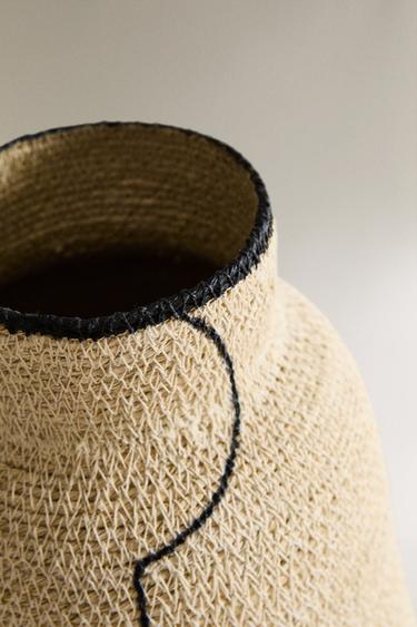 VASE HAUT ALGUES LIGNE - Écru / Noir de Zara - Image 2