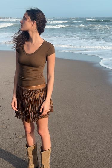 FALDA MINI EFECTO ANTE FLECOS - whiskey de Zara