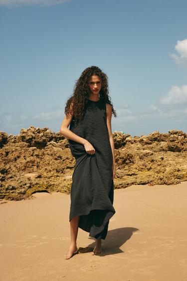 Zara VOLUMINOZNA FLUIDNA MIDI HALJINA – Crna