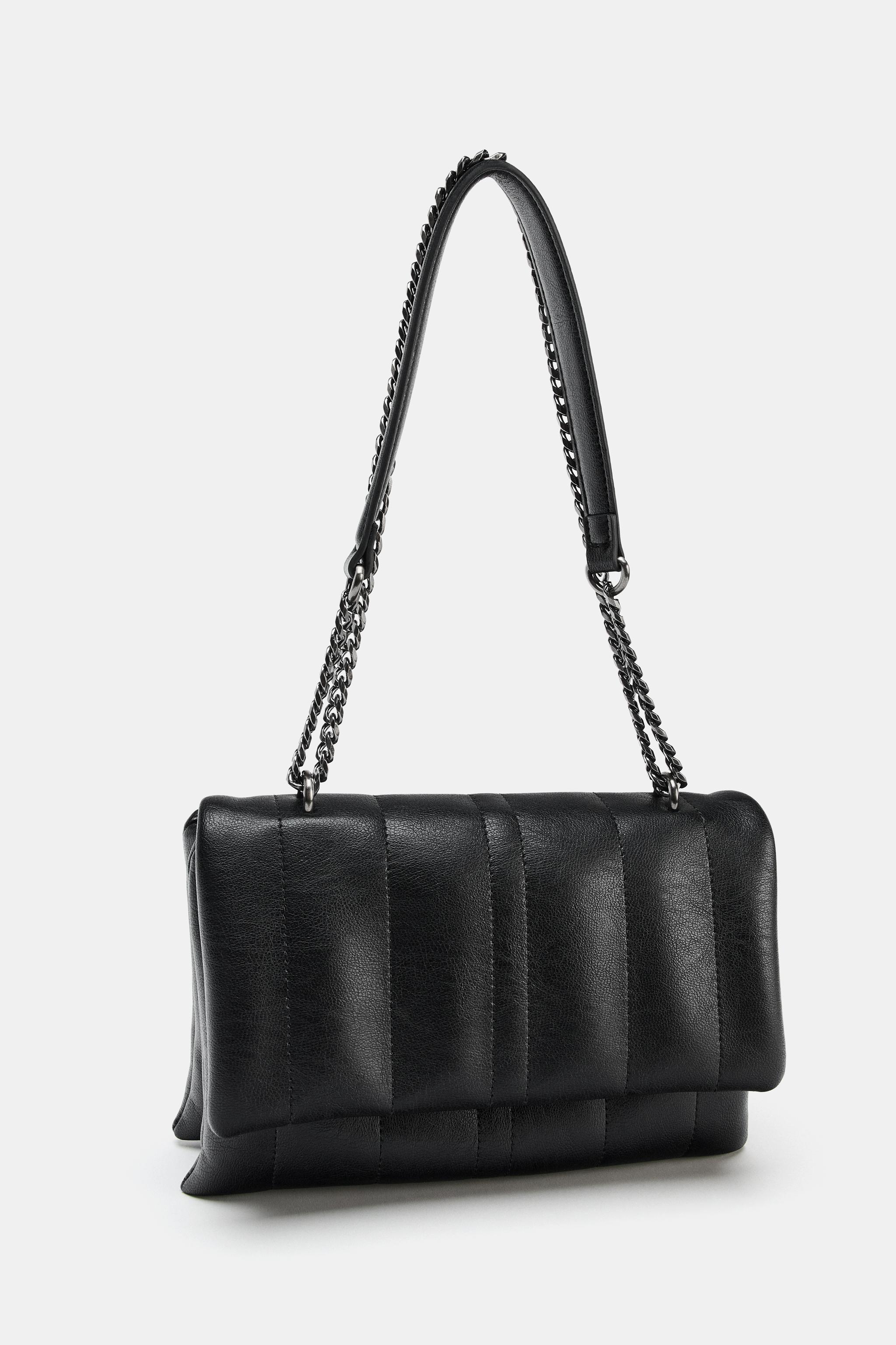 QUILTED CHARM CROSSBODY BAG - Black | ZARA Canada