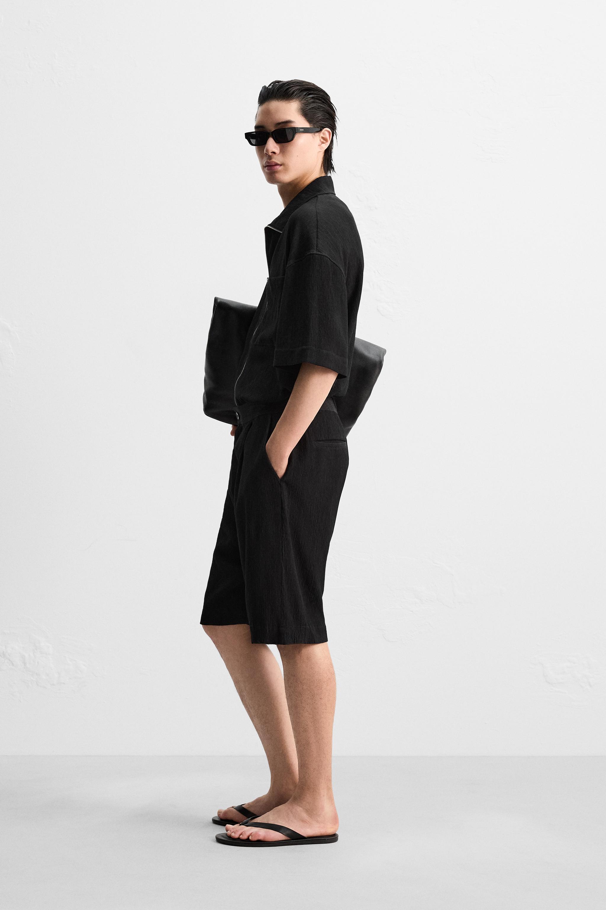 ZARA フロッキー加工バミューダパンツ クリンクル加工フルイドバミューダパンツ - ブラック | ZARA