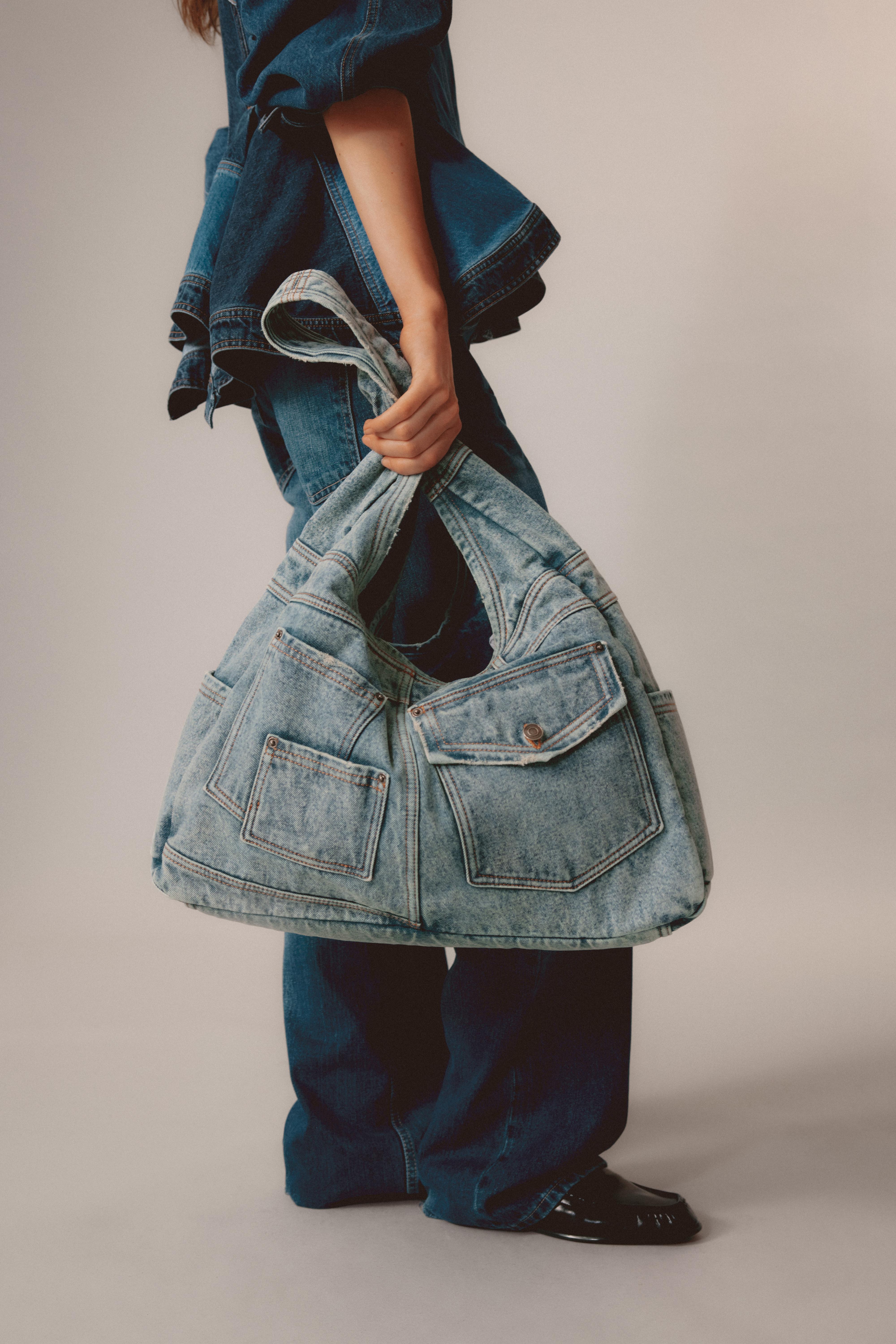 デニムマキシバッグ-LIMITED EDITION - デニムブルー | ZARA Japan / 日本