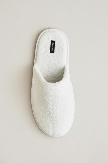 Zara TERRY BATHROOM SLIPPERS - White