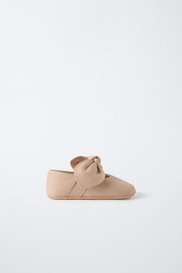 LEATHER BOW BALLERINAS - Pink by Zara
