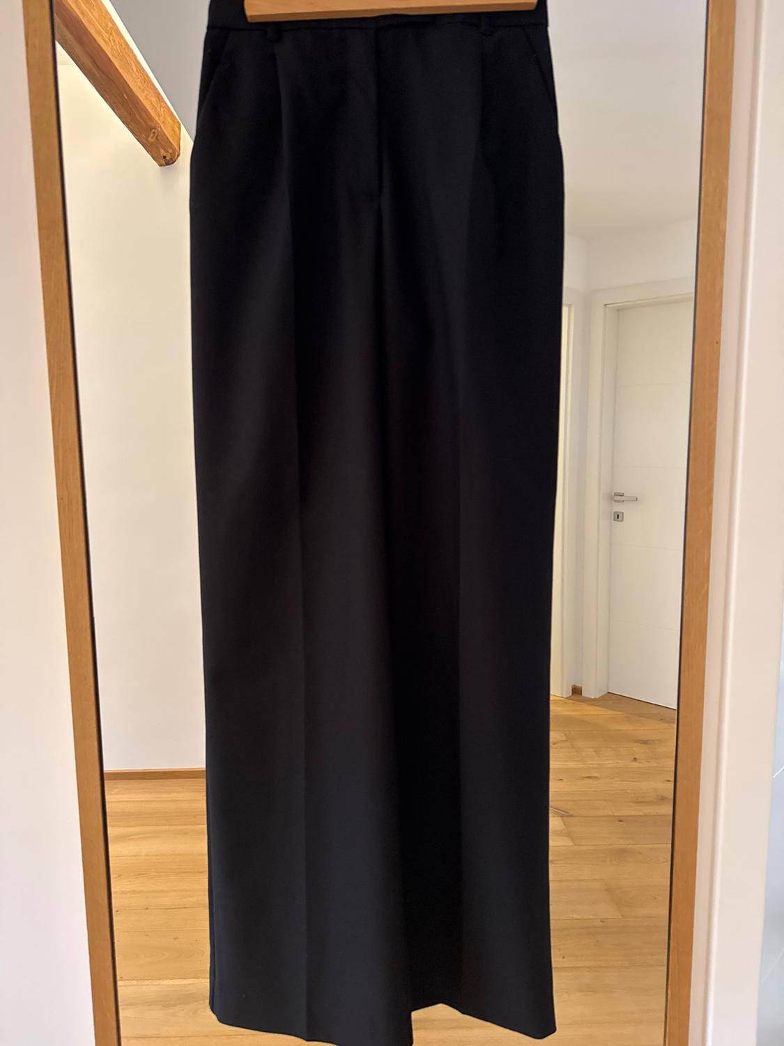 WIDE-LEG TROUSERS