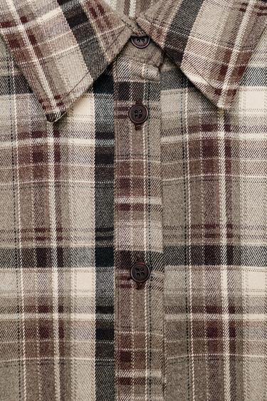 CHEMISE AJUSTÉE À CARREAUX - Kaki de Zara - Image 7