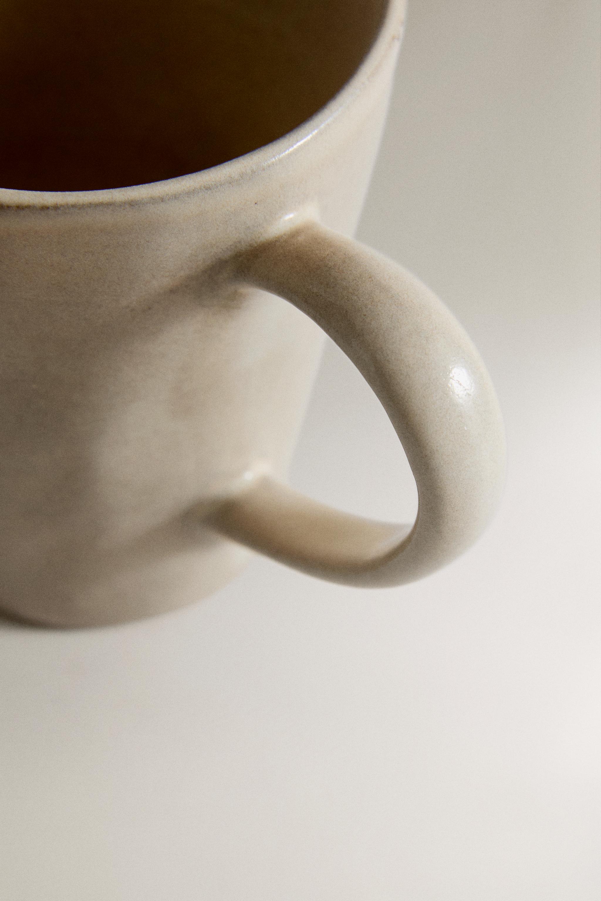 IRREGULAR STONEWARE MUG