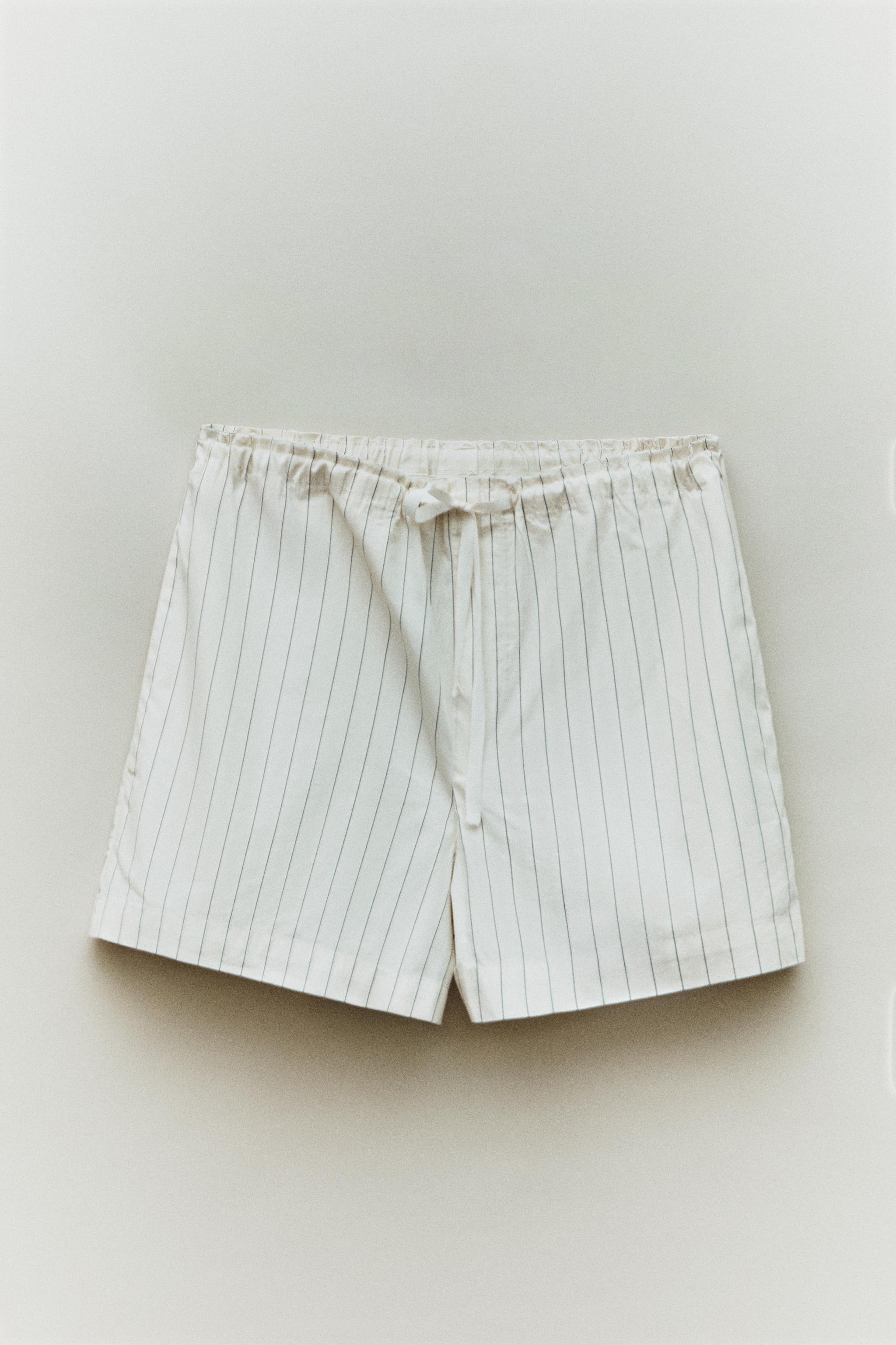 STRIPED SHORTS