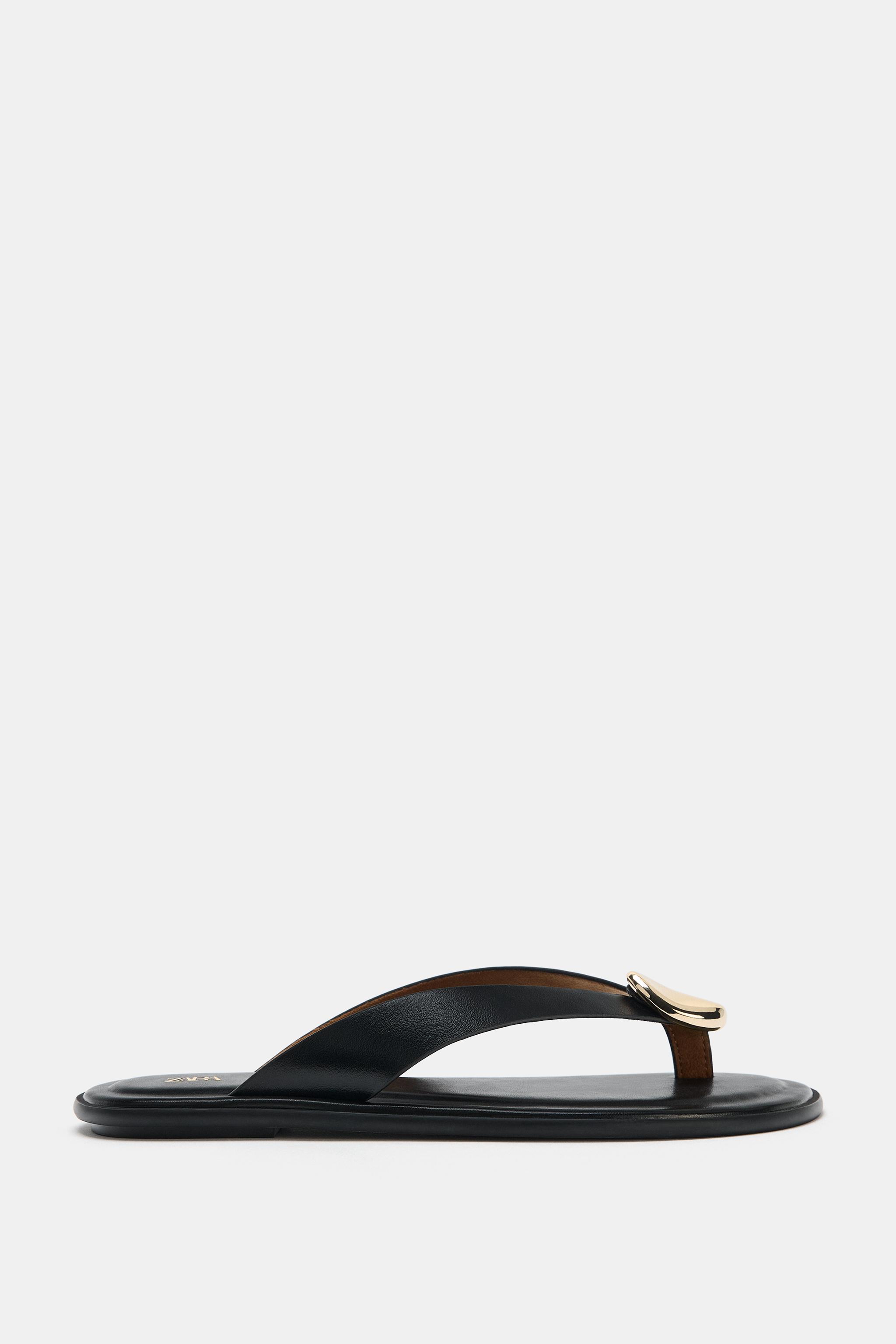 FLAT SANDALS WITH METALLIC DETAIL — Black
