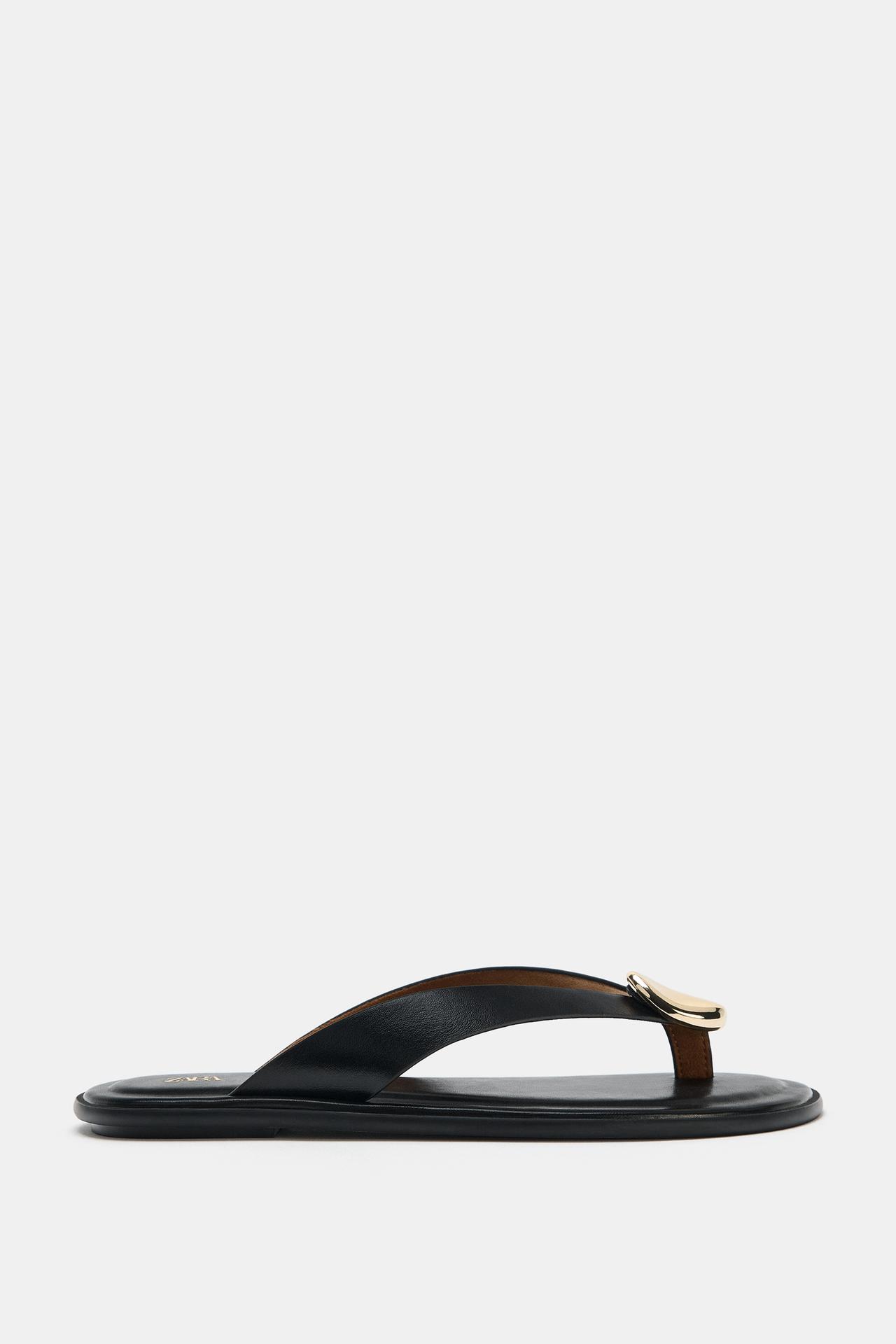 FLAT SANDALS WITH METALLIC DETAIL — Black