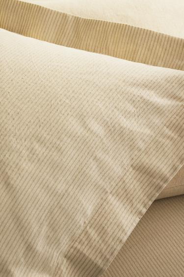 STRIPED SEERSUCKER COTTON PILLOWCASE - Beige by Zara - Image 5